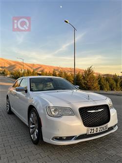كرايسلر 300